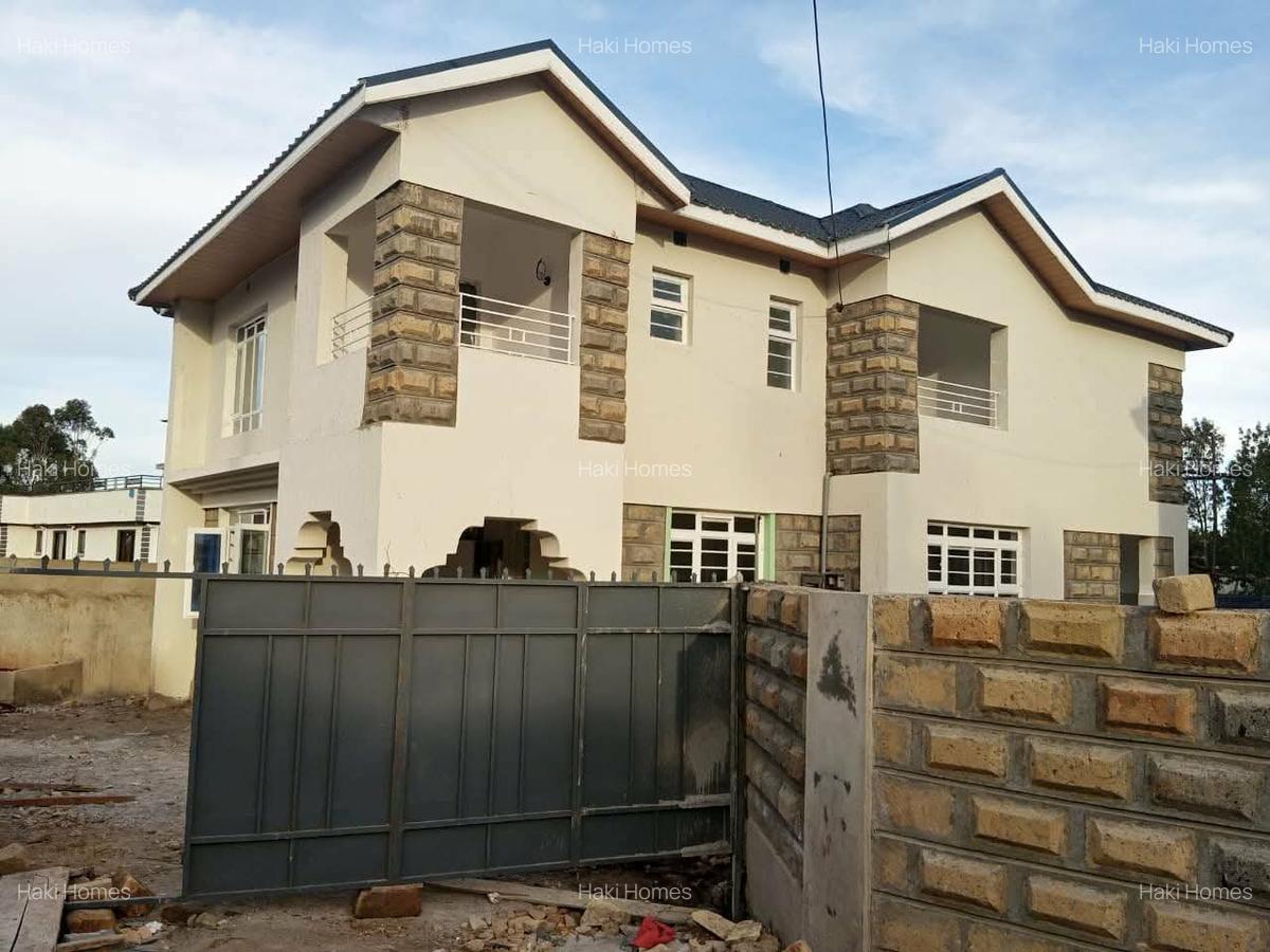 4 Bed House with En Suite at Olkeri - 3