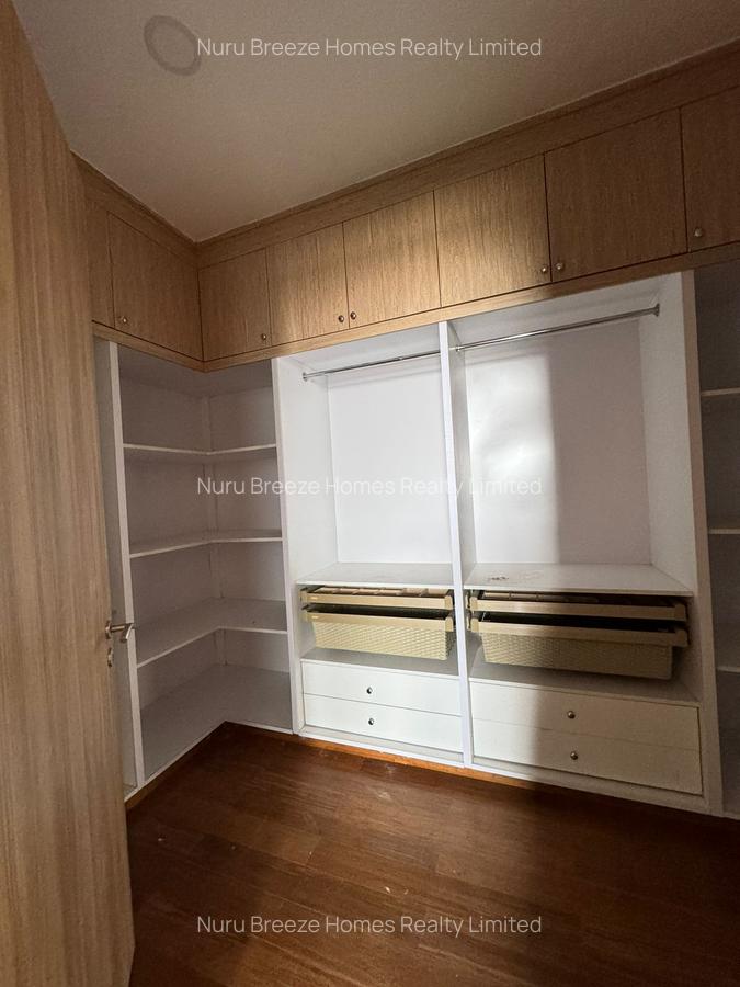 4 Bed Apartment with En Suite in Spring Valley - 7