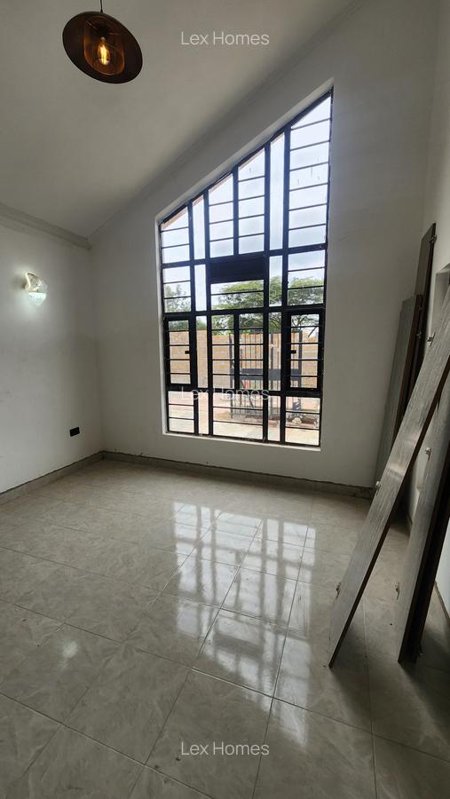 5 Bed House with En Suite at Forest Line Road - 9