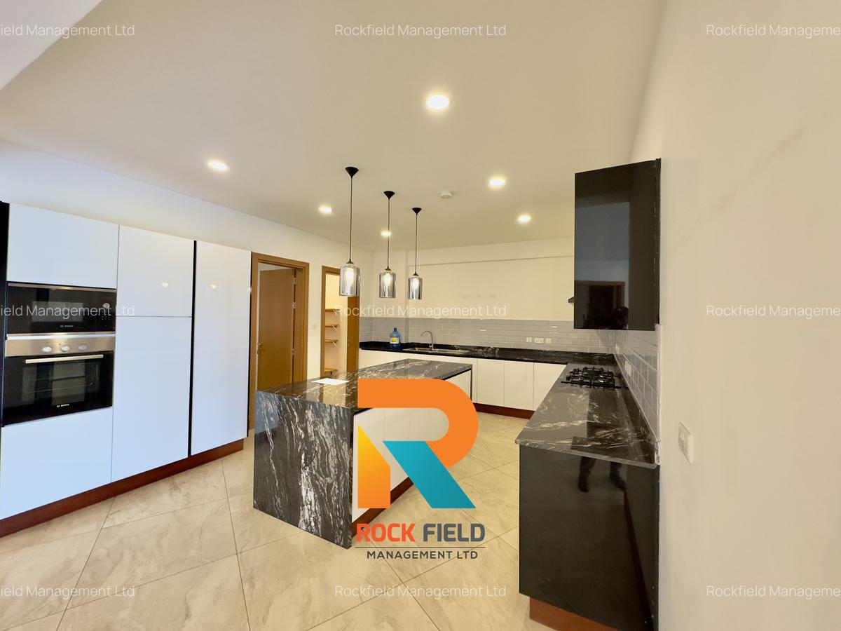 Furnished 4 Bed Apartment with En Suite in Parklands - 8