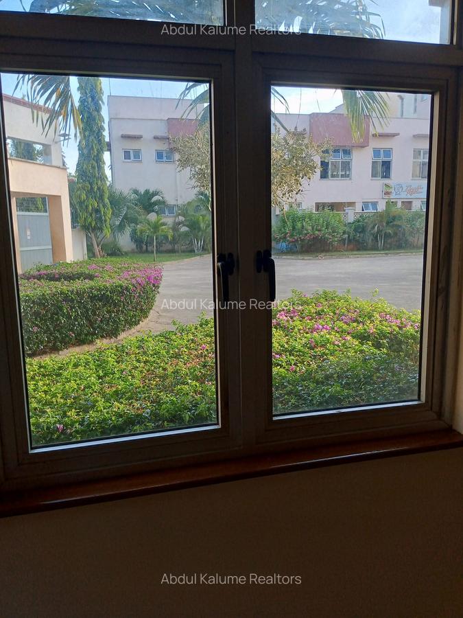 Serviced 2 Bed Apartment with En Suite at Mtwapa - 11