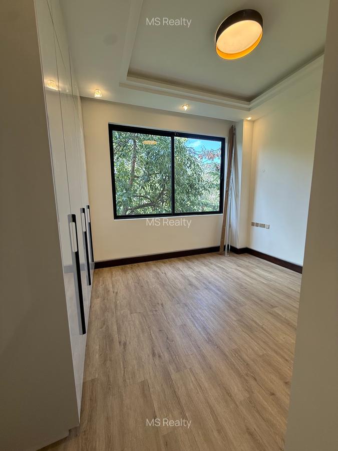 6 Bed Villa with En Suite in Westlands Area - 9
