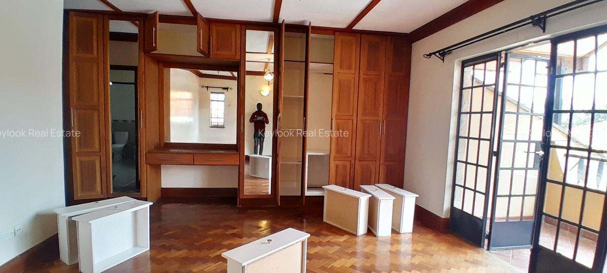 4 Bed Townhouse with En Suite at Riara Road - 5