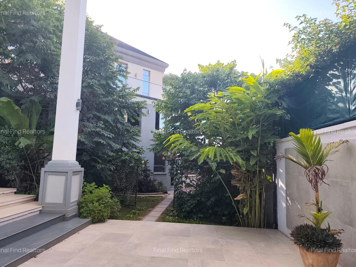 3 Bed House with En Suite in Runda - 8