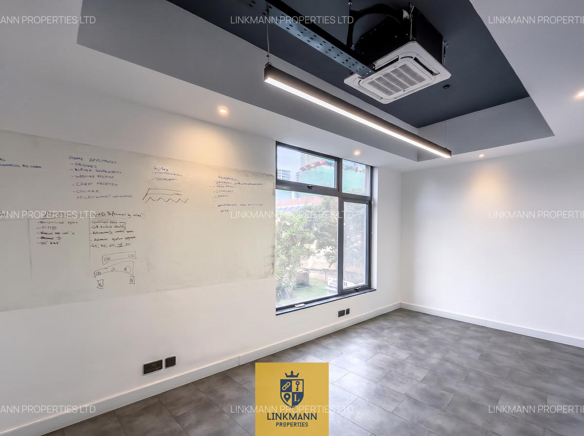 2,030 ft² Office with Service Charge Included in Westlands Area - 6