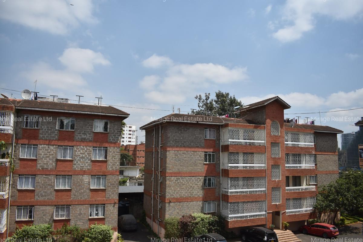 4 Bed Apartment with Parking in Kilimani - 7
