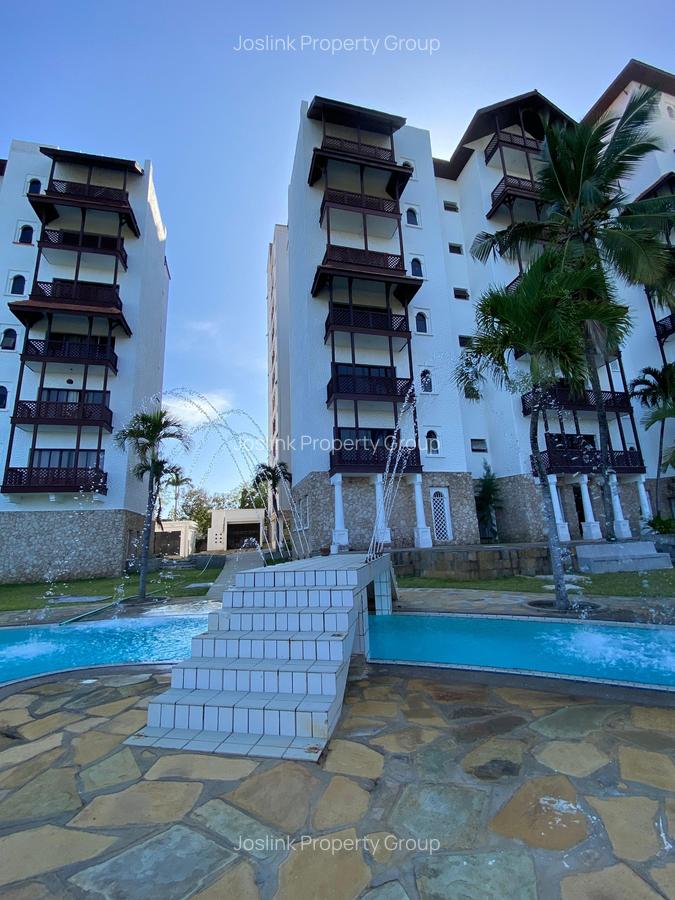 3 Bed Apartment with En Suite in Nyali Area - 2