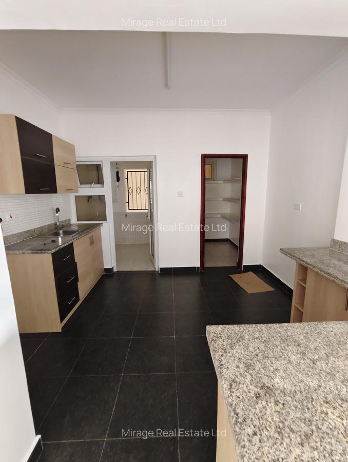 2 Bed Apartment with En Suite in Lavington - 15