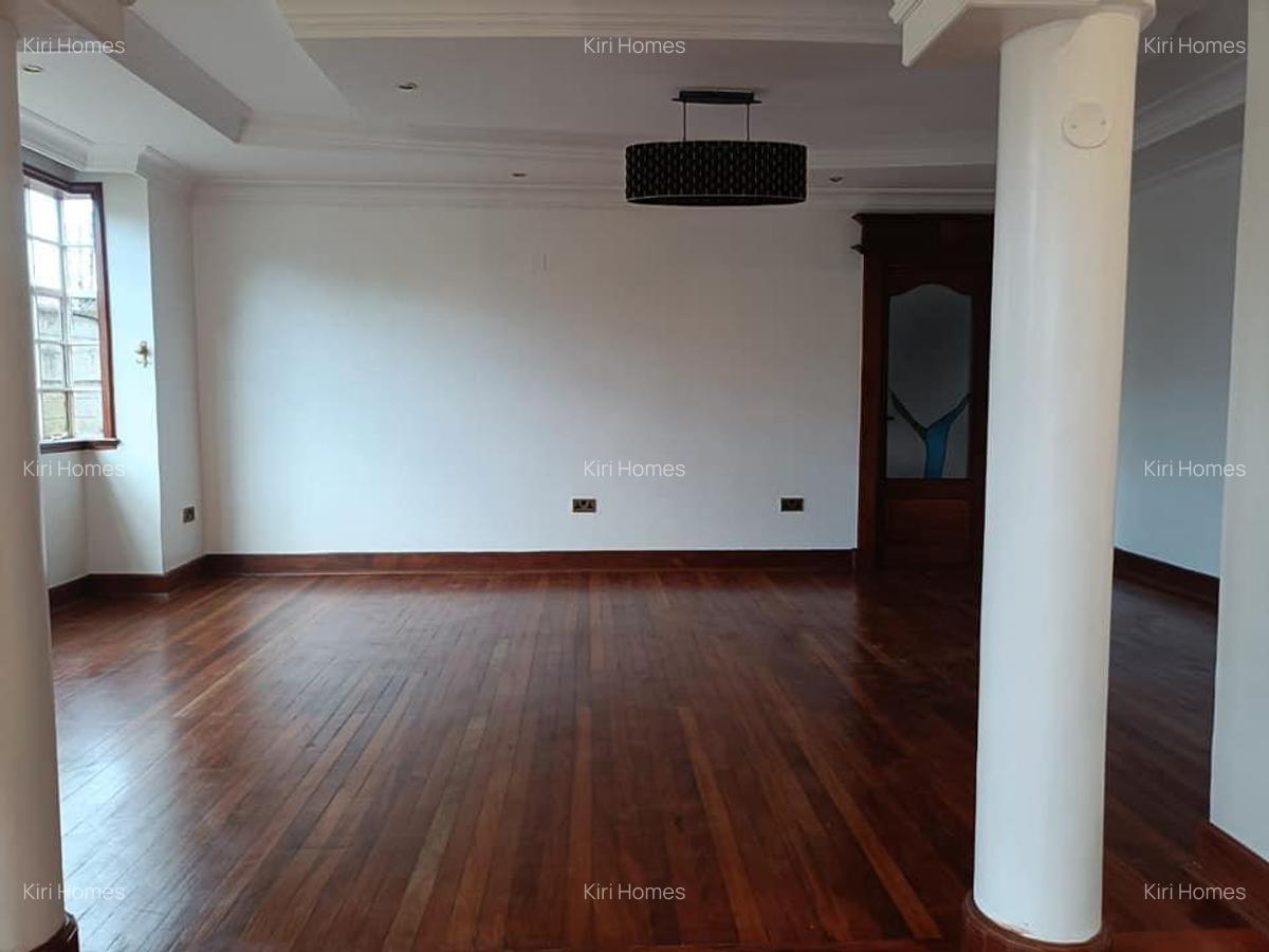 4 Bed Townhouse with En Suite in Runda - 20