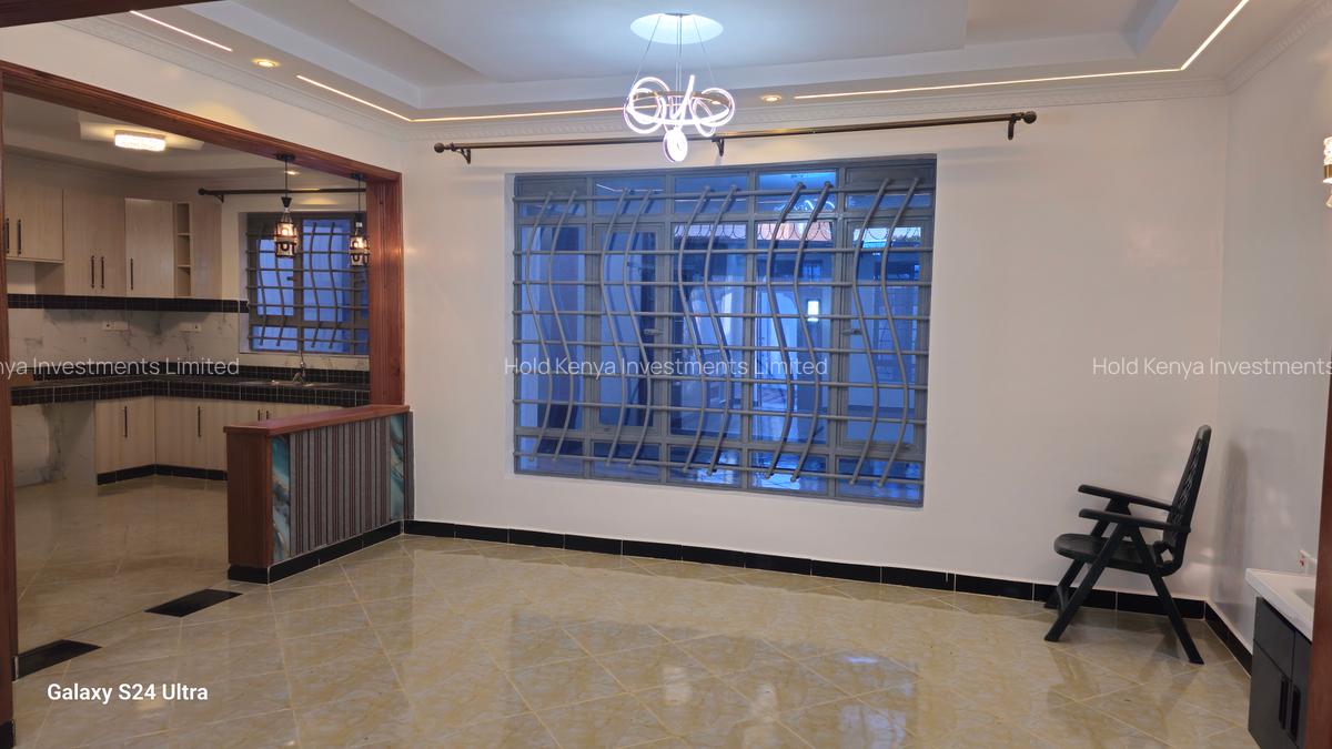 4 Bed House with En Suite at Riversidedrive - 6