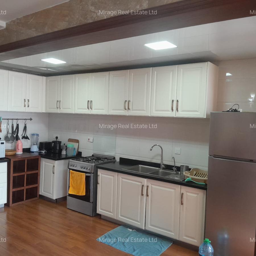 Serviced 3 Bed Apartment with Swimming Pool in Kilimani - 1