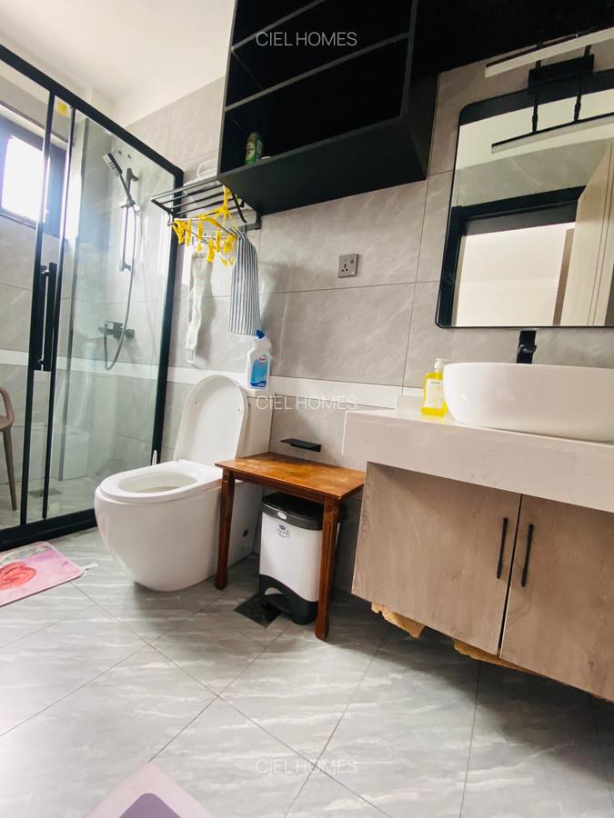 Serviced 3 Bed Apartment with En Suite at Othaya Road - 13