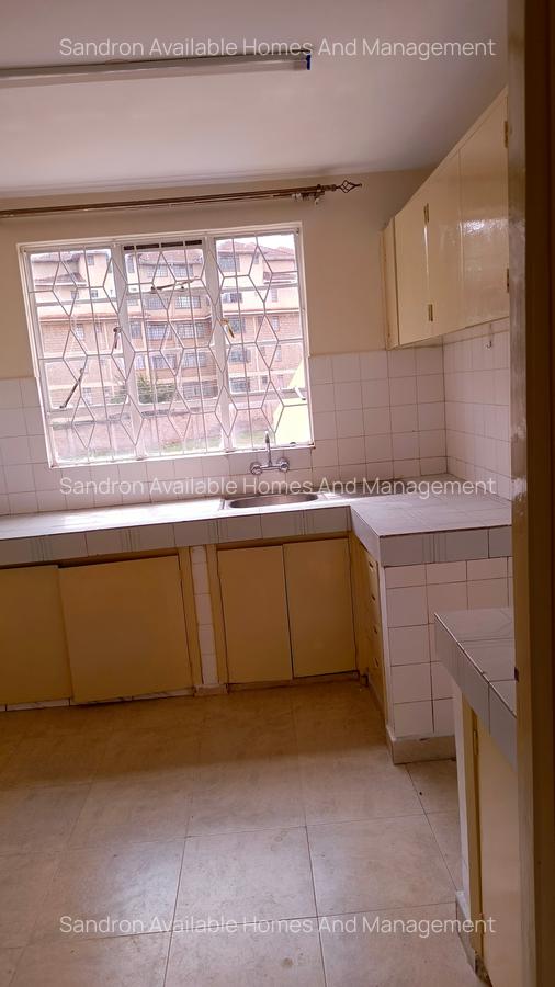 2 Bed Apartment with En Suite in Kileleshwa - 3