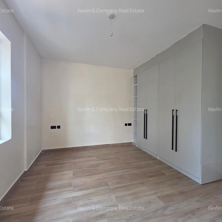 2 Bed Apartment with En Suite in General Mathenge - 9