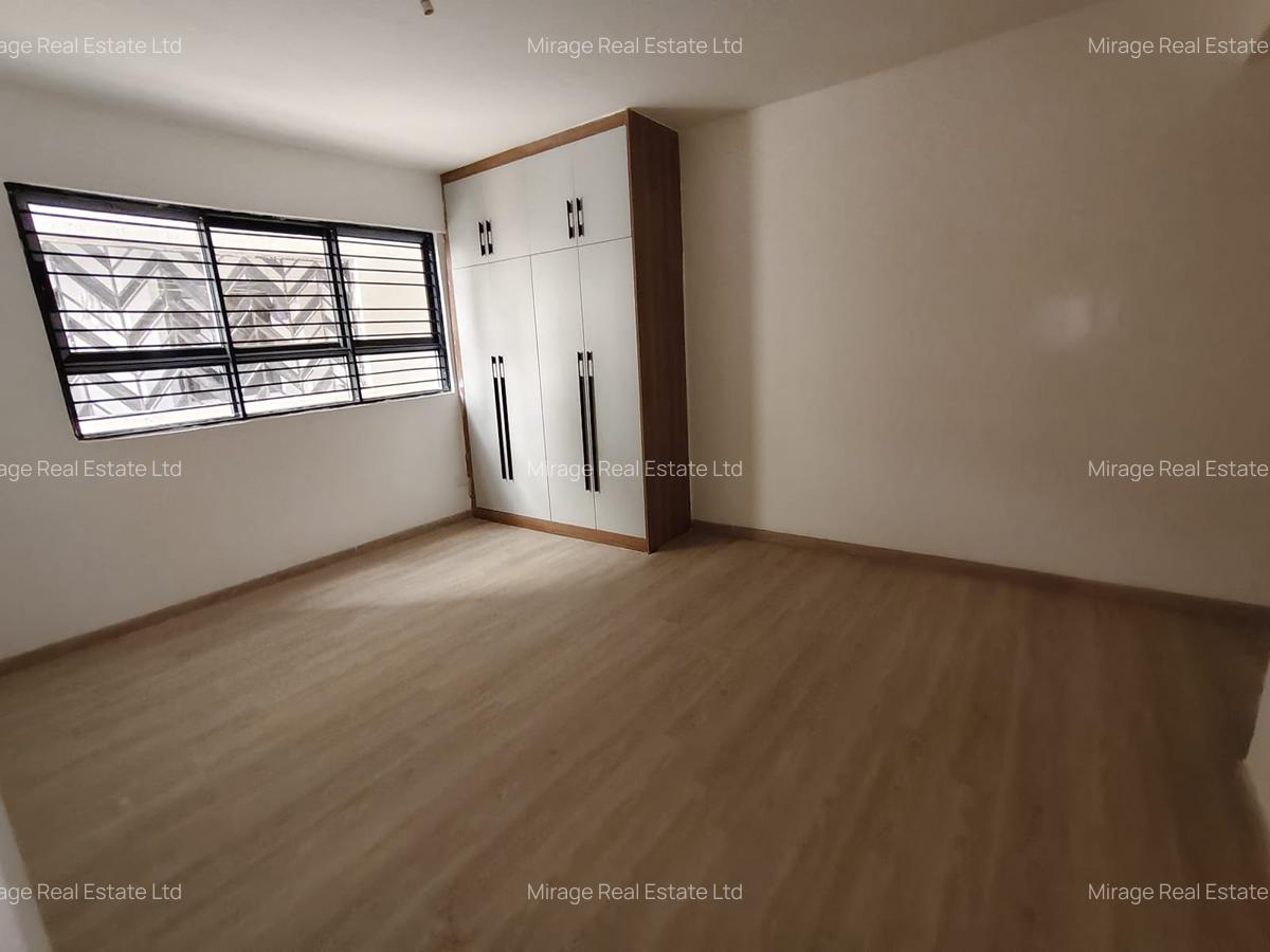 3 Bed Apartment with Borehole in Parklands - 6