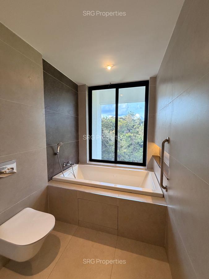 5 Bed Townhouse with En Suite in Kitisuru - 6