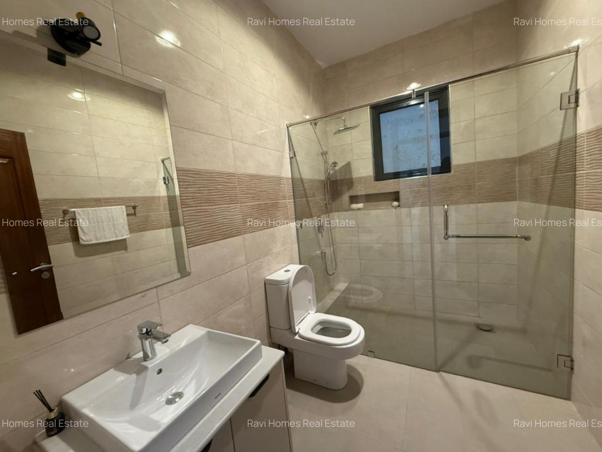 3 Bed Apartment with En Suite at Westlands - 16