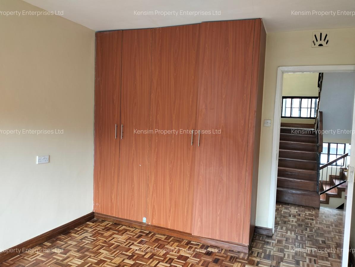 4 Bed Townhouse with En Suite in Westlands Area - 14