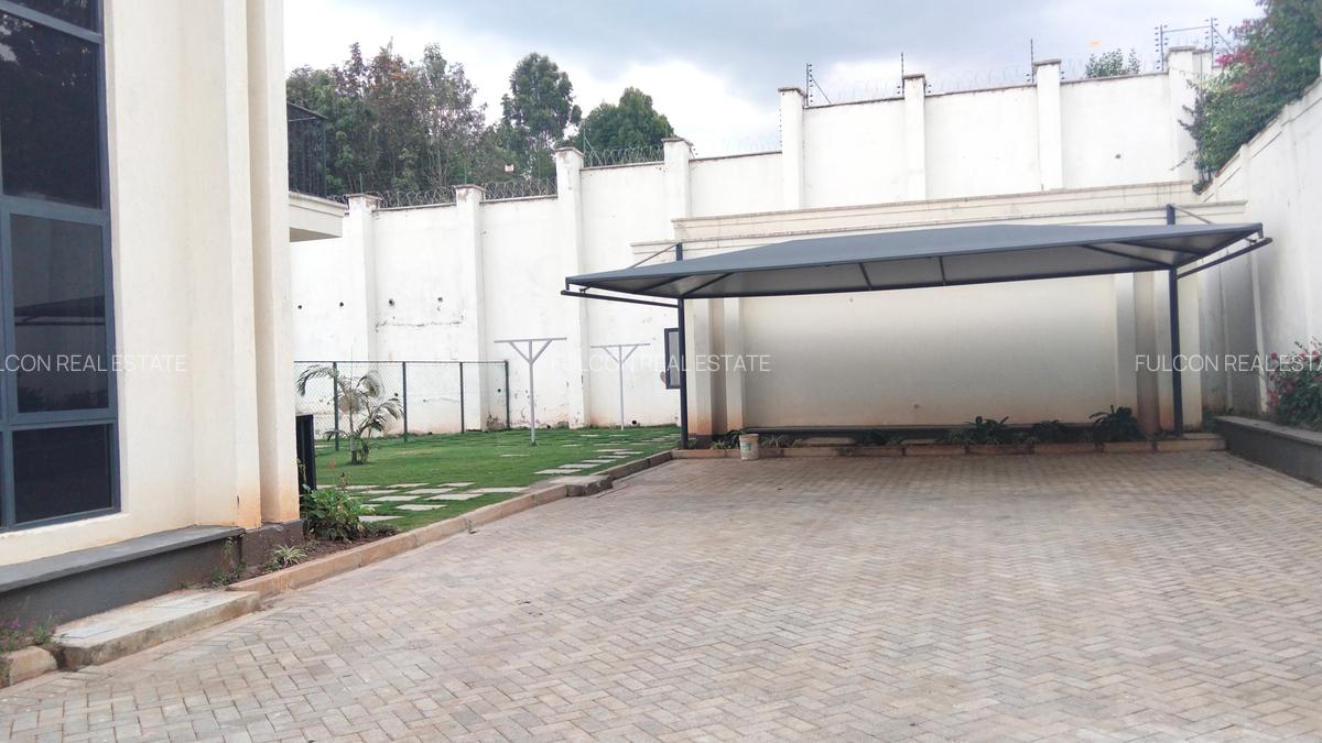 6 Bed Villa with En Suite in Loresho - 7