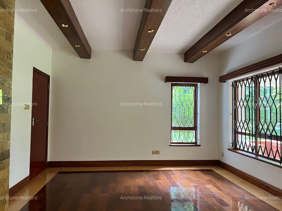 4 Bed Townhouse with En Suite in Runda - 4