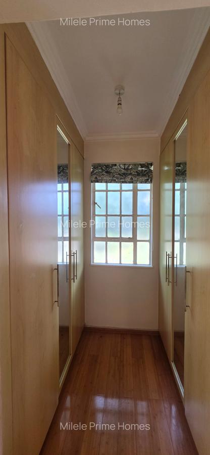 4 Bed Villa with En Suite at Yvy Creek - 10