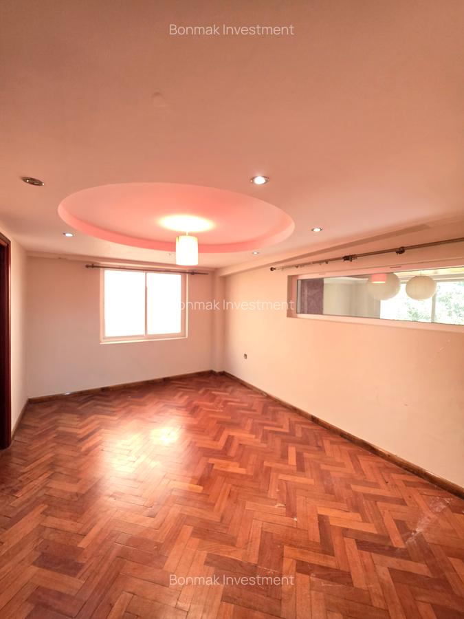 4 Bed Townhouse with En Suite at Lavington Green - 14