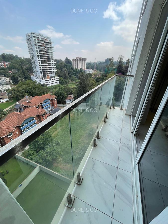 Serviced 2 Bed Apartment with En Suite in Westlands Area - 9