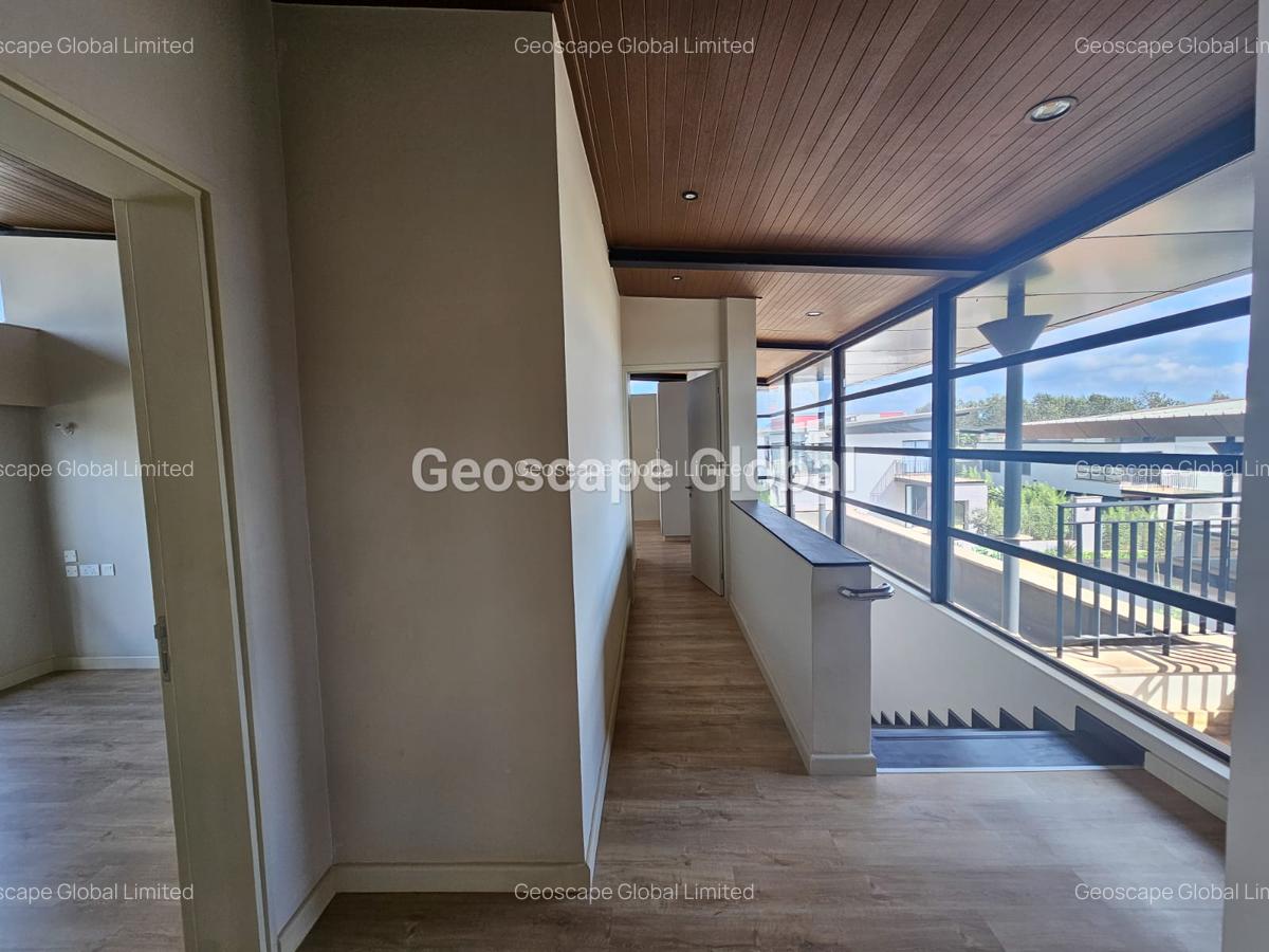 3 Bed Townhouse with En Suite in Runda - 10