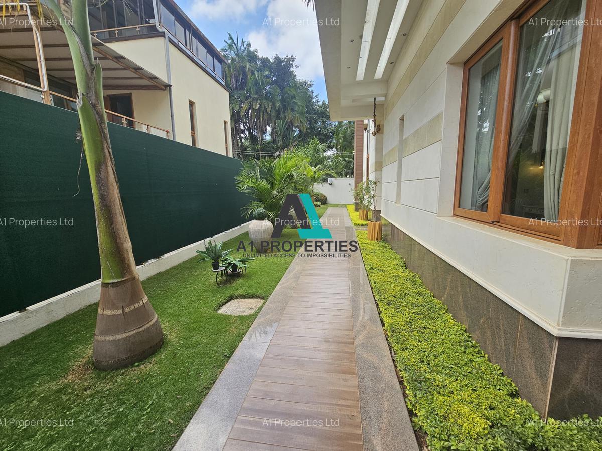 6 Bed Townhouse with En Suite in Lavington - 18