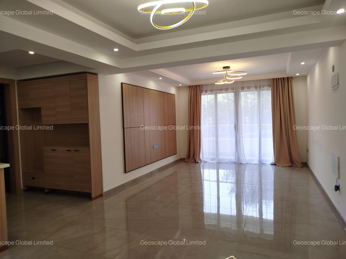 2 Bed Apartment with En Suite in Riverside - 1