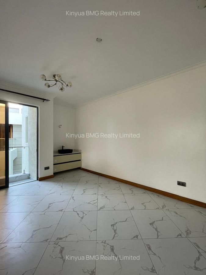 Serviced 3 Bed Apartment with En Suite in Nyali Area - 13