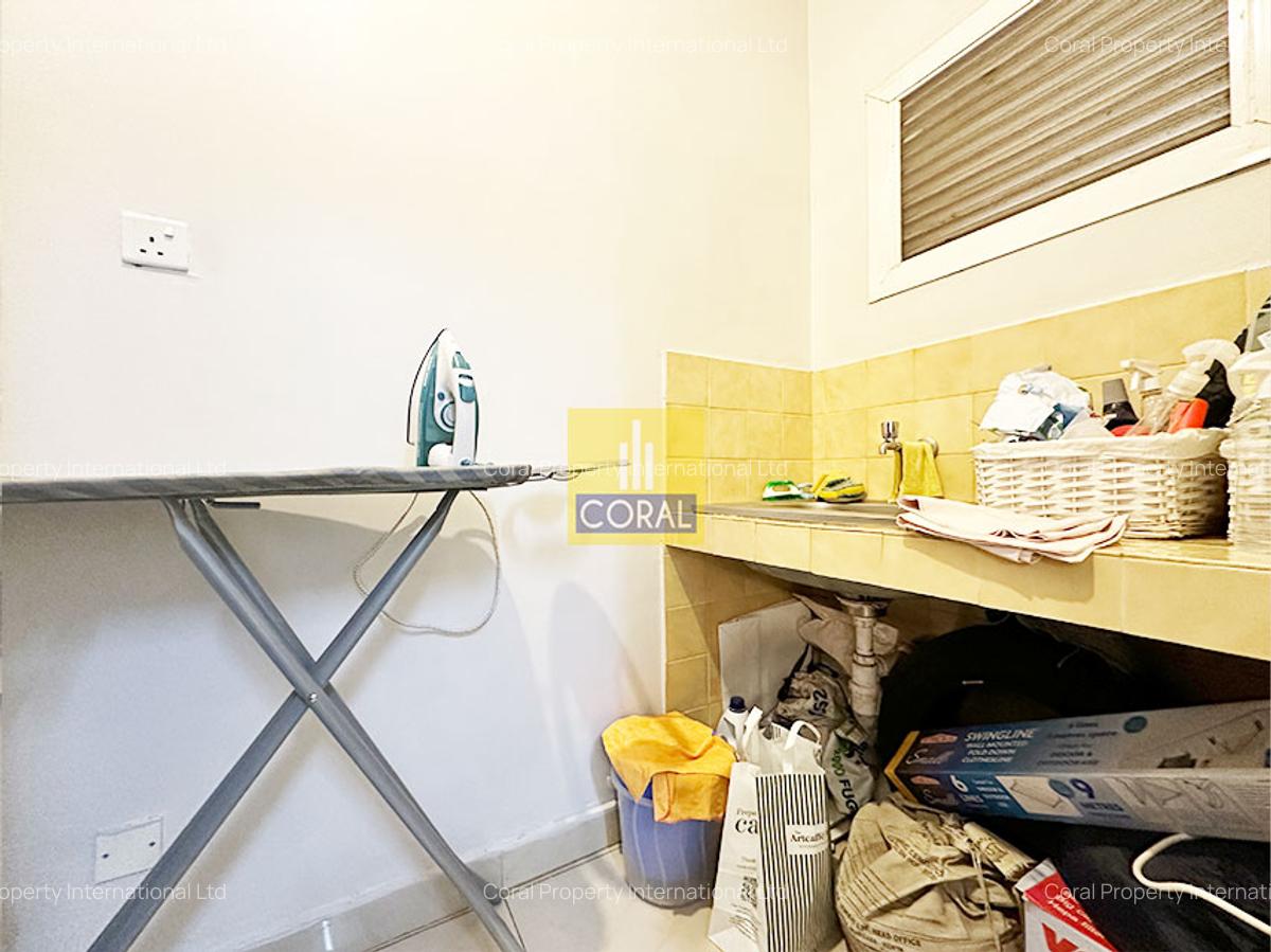 3 Bed Apartment in Kileleshwa - 11