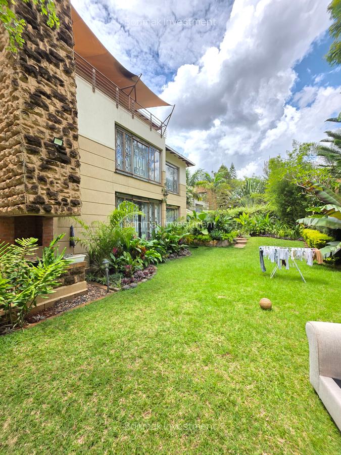 4 Bed Townhouse with En Suite at Lavington Green - 4