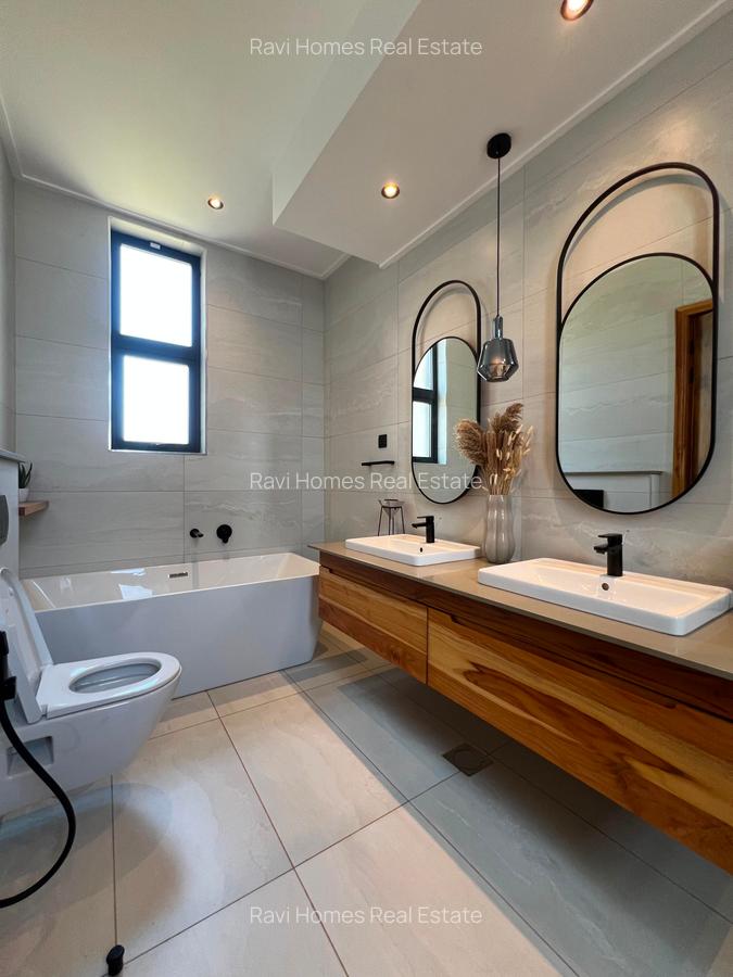 4 Bed Villa with En Suite at Nairobi - 11