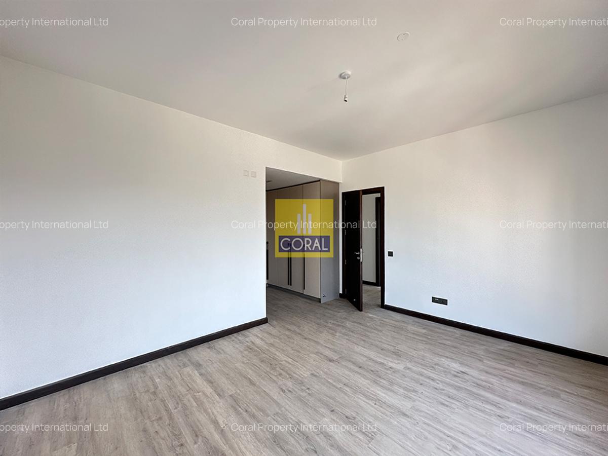 4 Bed Apartment in Westlands Area - 10