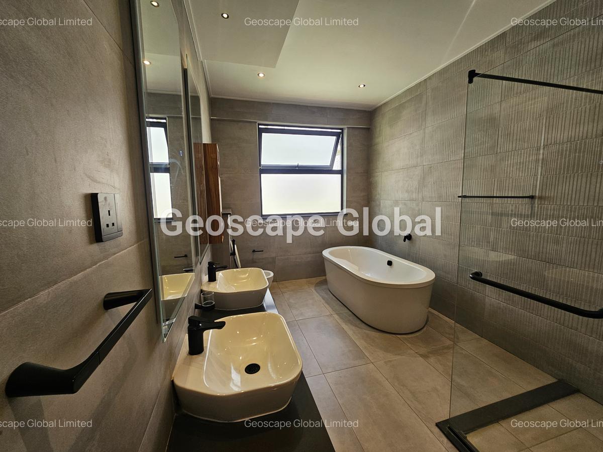 Furnished 4 Bed Apartment with En Suite in Spring Valley - 2