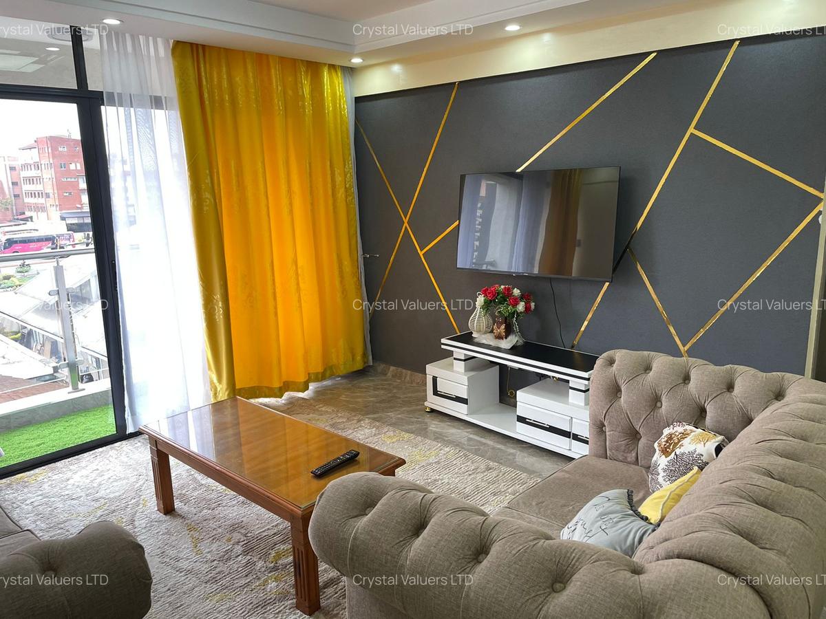 Serviced 2 Bed Apartment with En Suite in Kilimani - 4