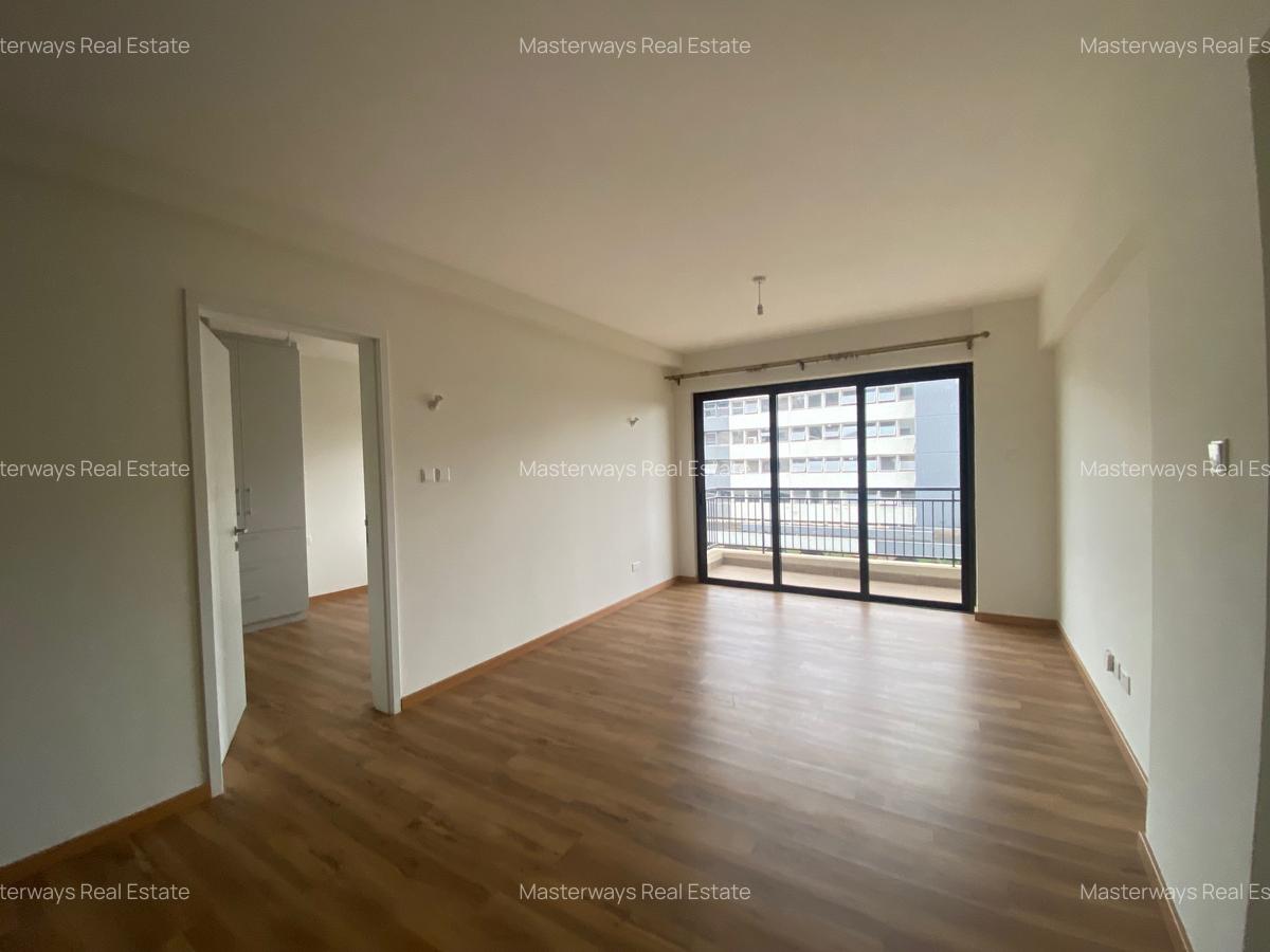 2 Bed Apartment with En Suite at Garden City - 9