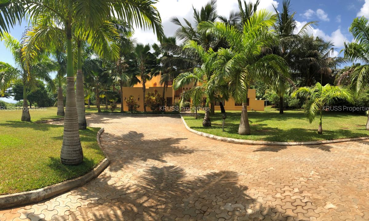3 Bed House with En Suite in Vipingo - 1