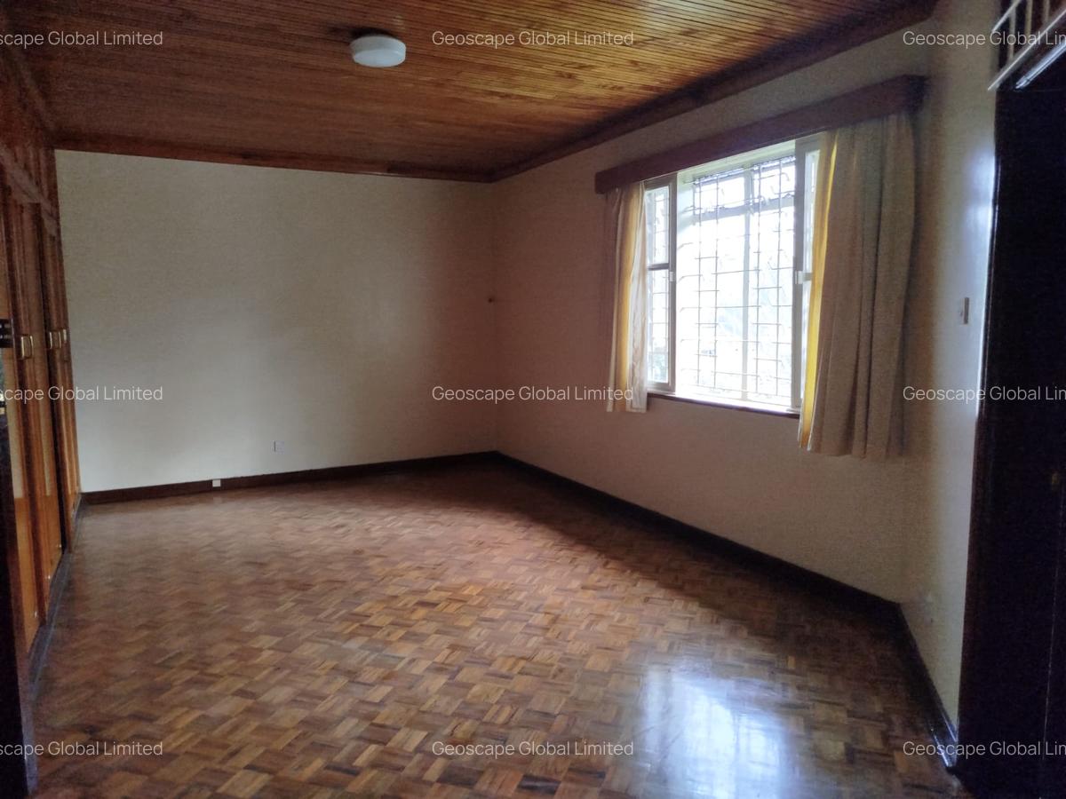 5 Bed House with En Suite in Muthaiga - 19