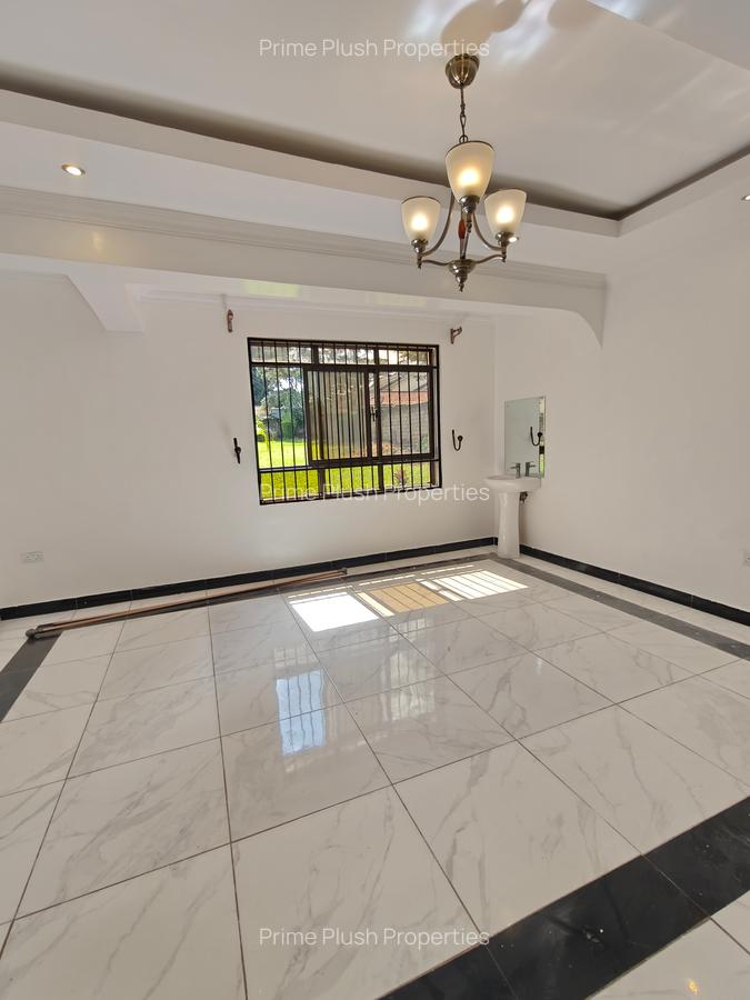 7 Bed House with Swimming Pool in Karen - 12