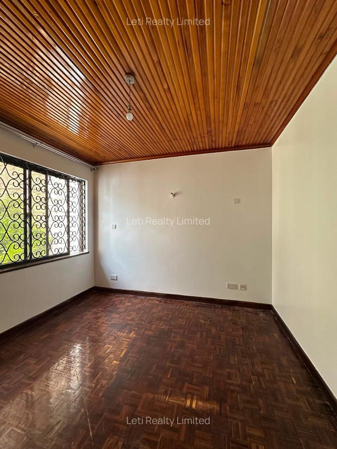 5 Bed Townhouse with En Suite in Kilimani - 11