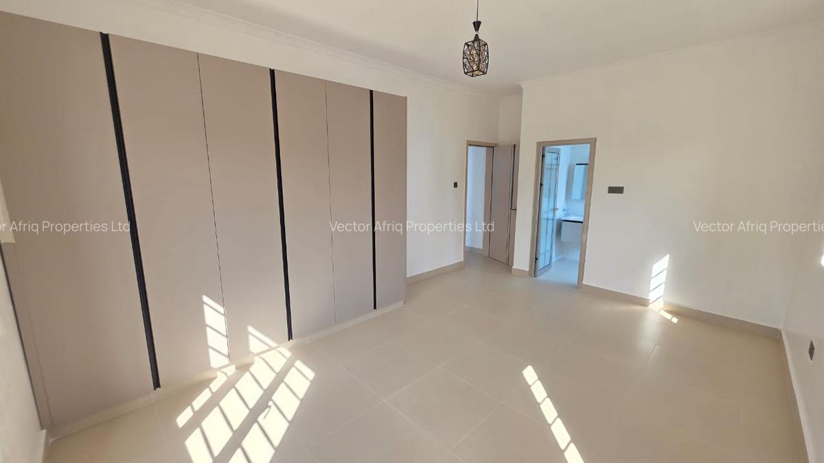 3 Bed House with En Suite in Kitengela - 2