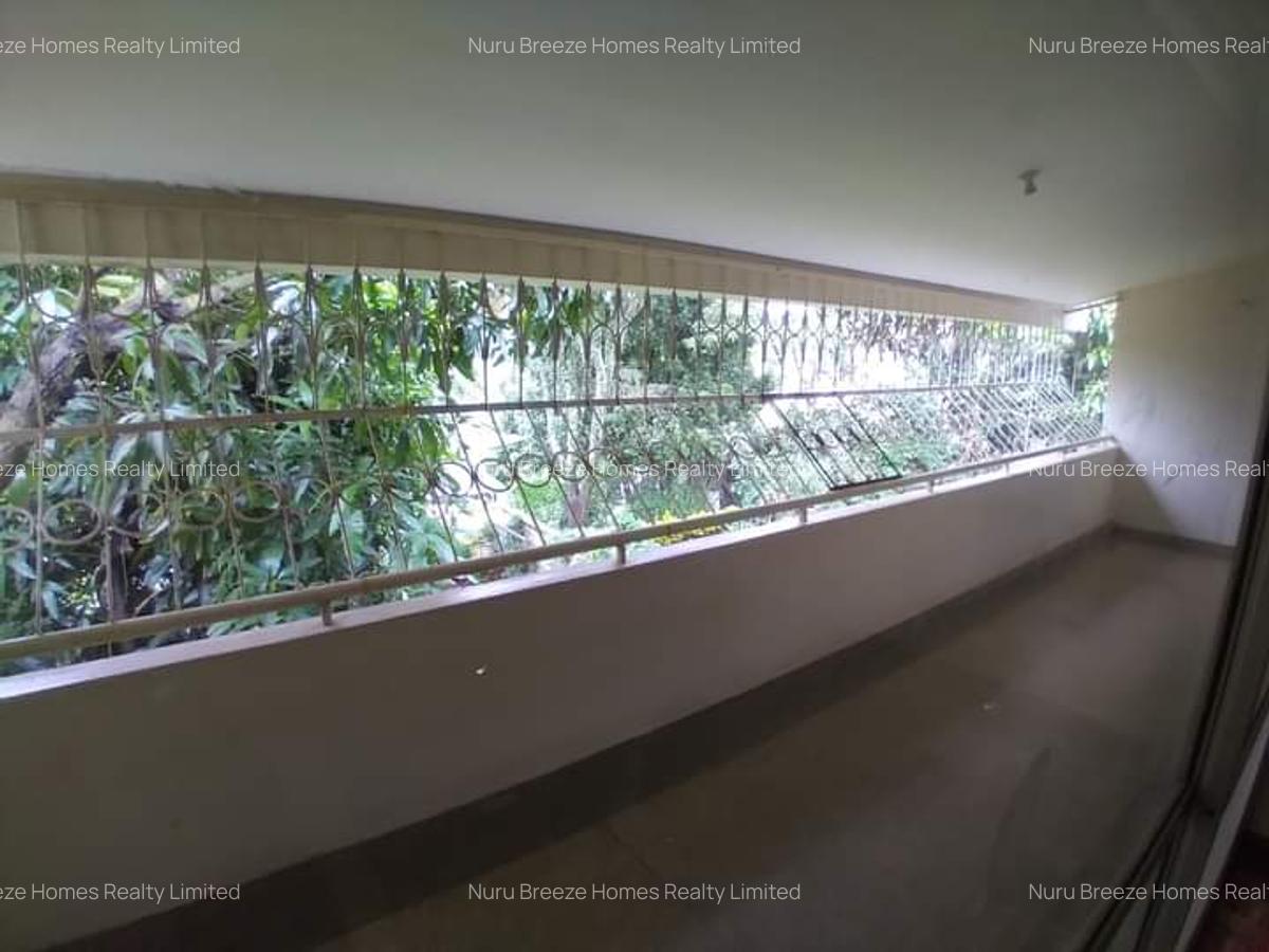 4 Bed Townhouse with En Suite in Westlands Area - 12