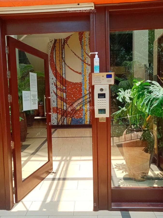 5 Bed Apartment with En Suite at Rhapta Road - 19