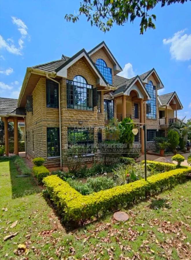 4 Bed Townhouse with En Suite at Kerarapon Road - 1