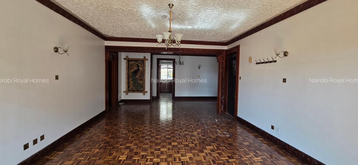 3 Bed Apartment with En Suite at Riverside Drive - 18