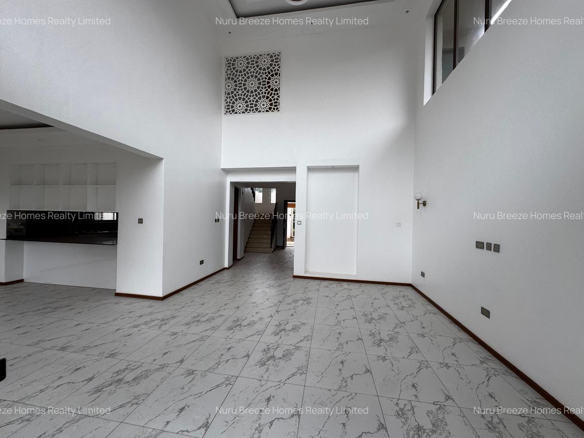 4 Bed Townhouse with En Suite in Runda - 2