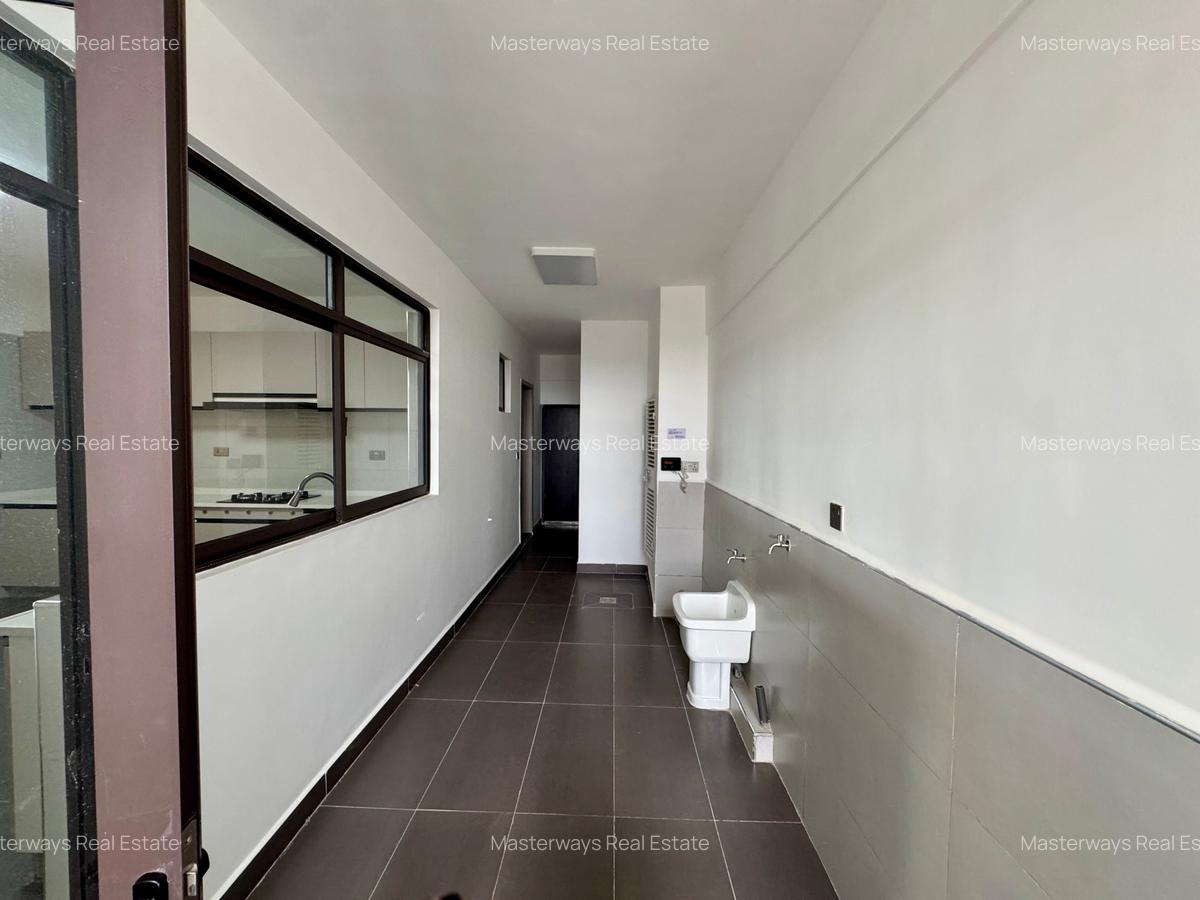 4 Bed Apartment with En Suite in Kileleshwa - 4