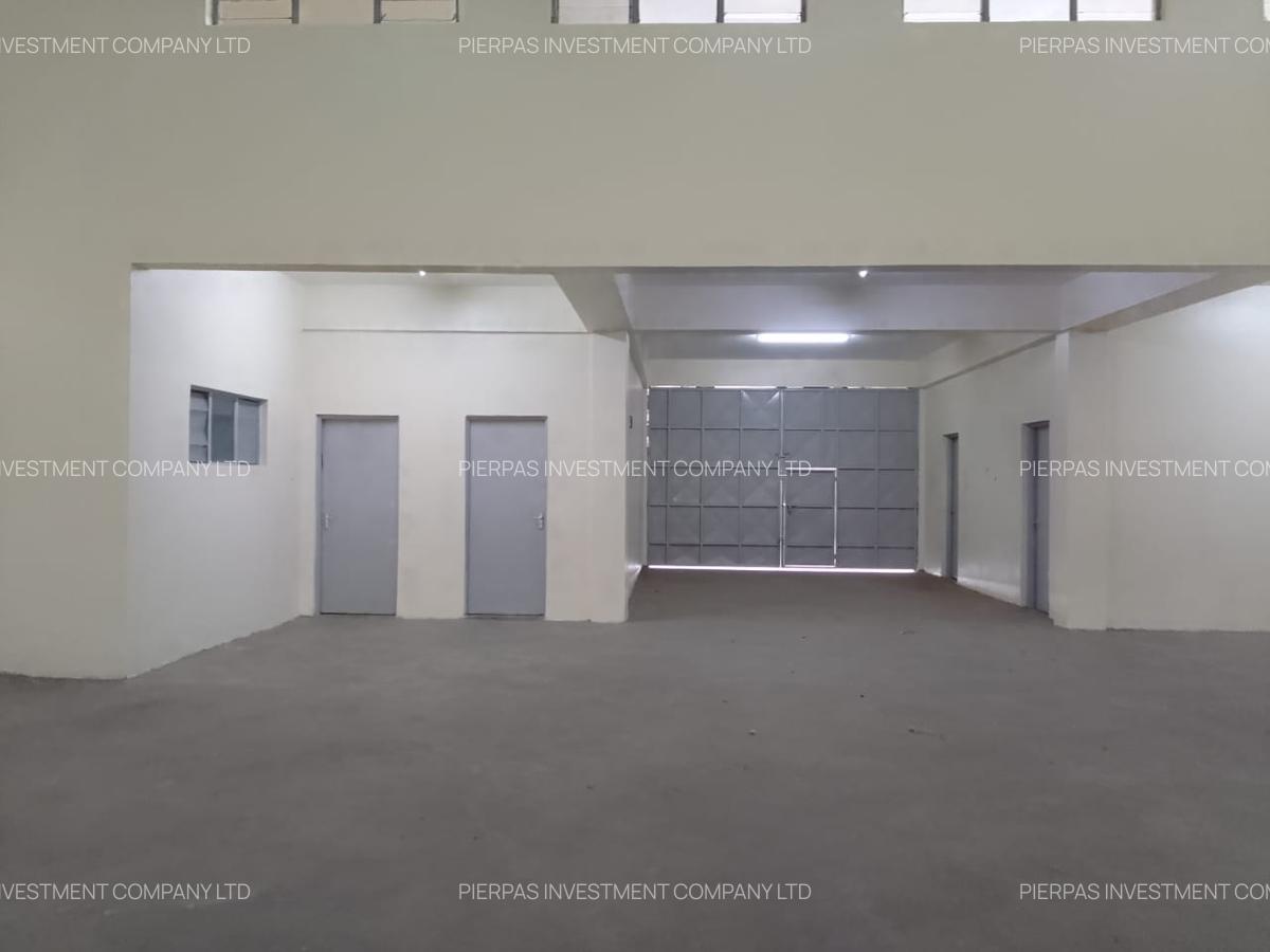 8,500 ft² Warehouse with Service Charge Included in Embakasi - 3